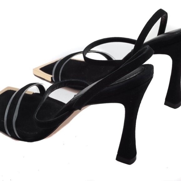 Good American The Standout Square Toe Sandal Black Suede 10 NEW NIB - Picture 3 of 11